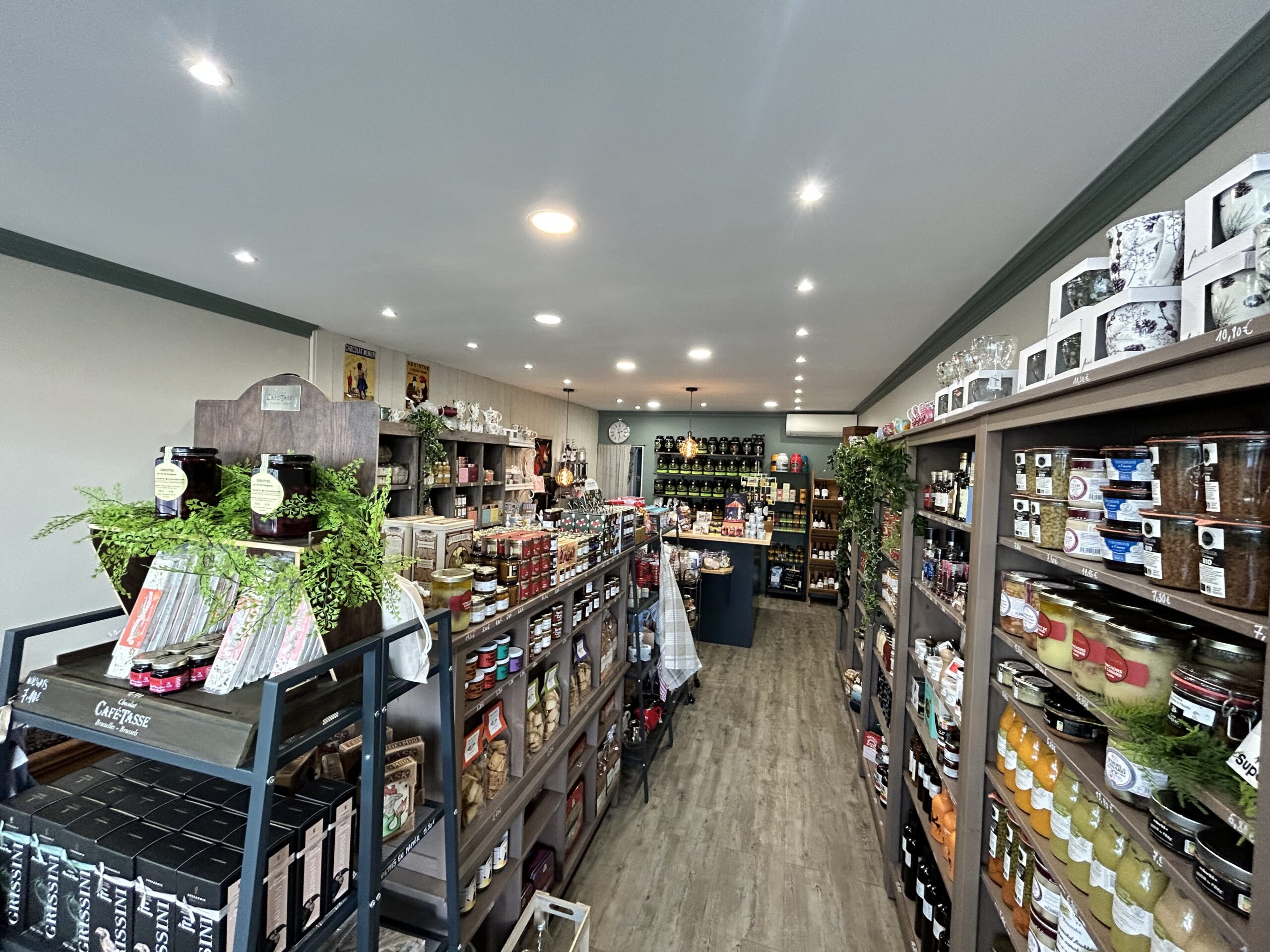 PHOTO DE LA BOUTIQUE (41)